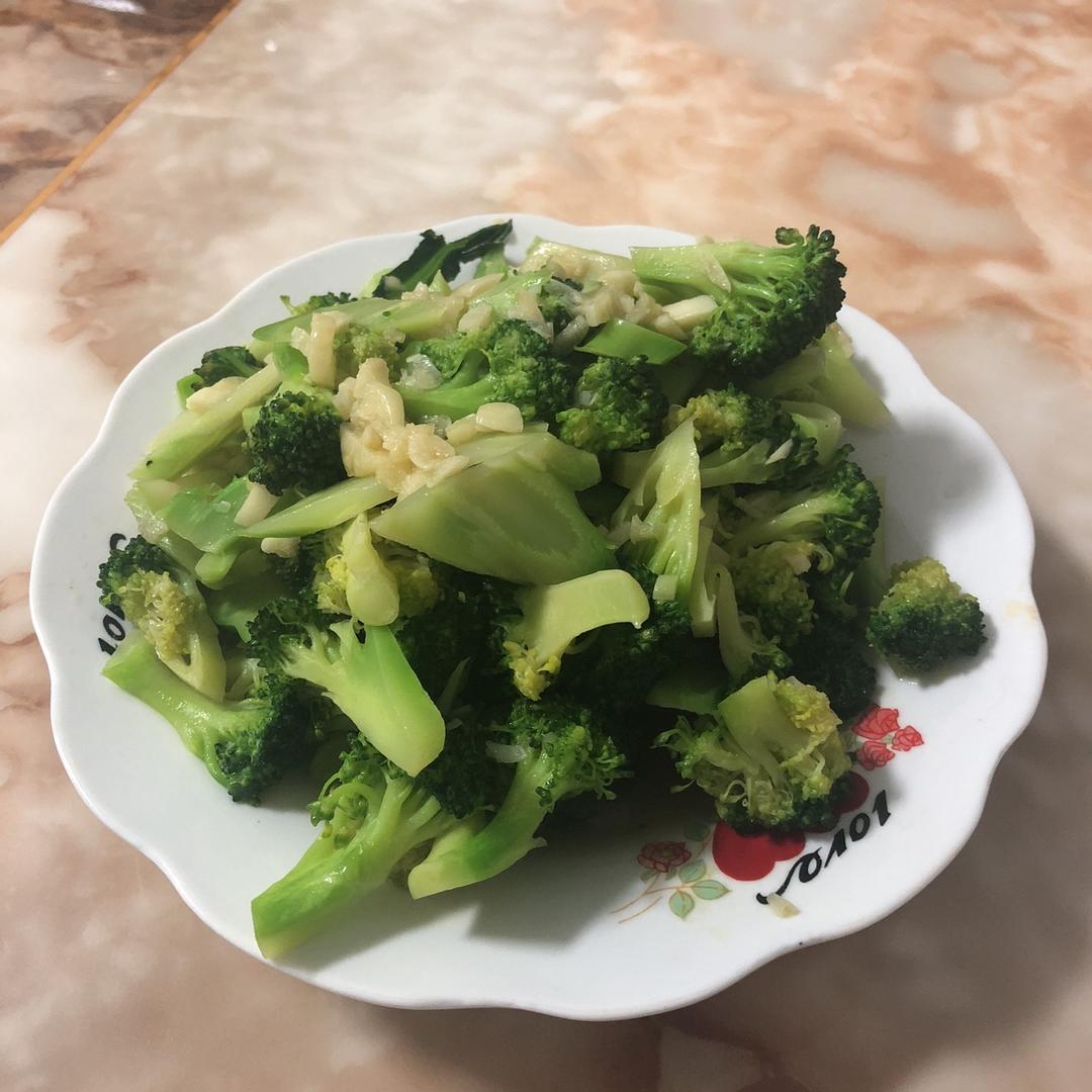 蚝油蒜蓉西兰花