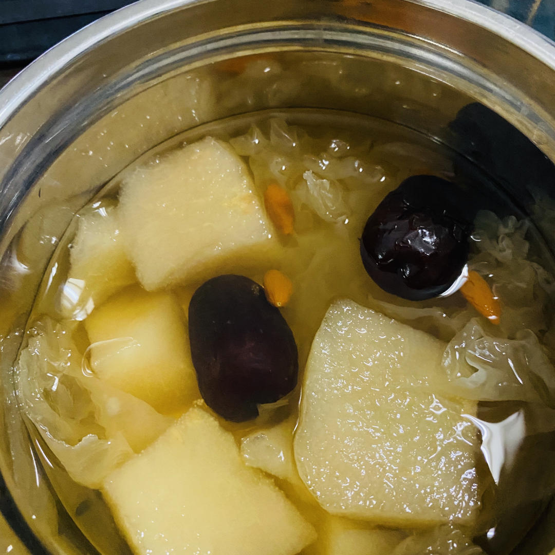 爱琴海做的冰糖炖雪梨隔水炖