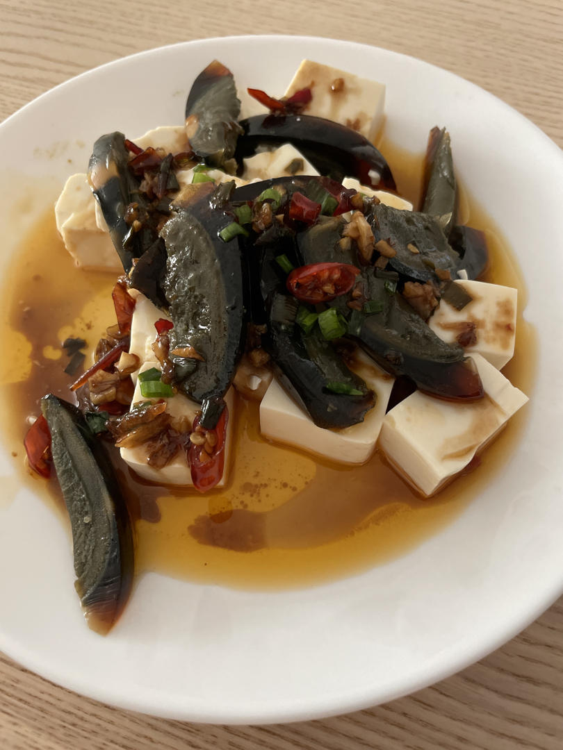 皮蛋拌豆腐（从这道菜说起，如何拌出好吃的凉拌菜）