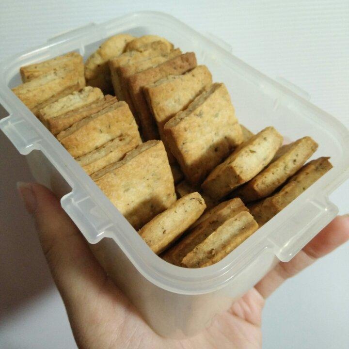 迷迭香橄榄油咸饼干
健身饼干