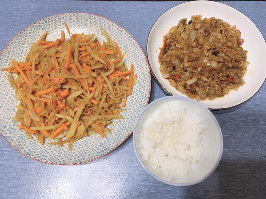 胡萝卜丝炒土豆丝