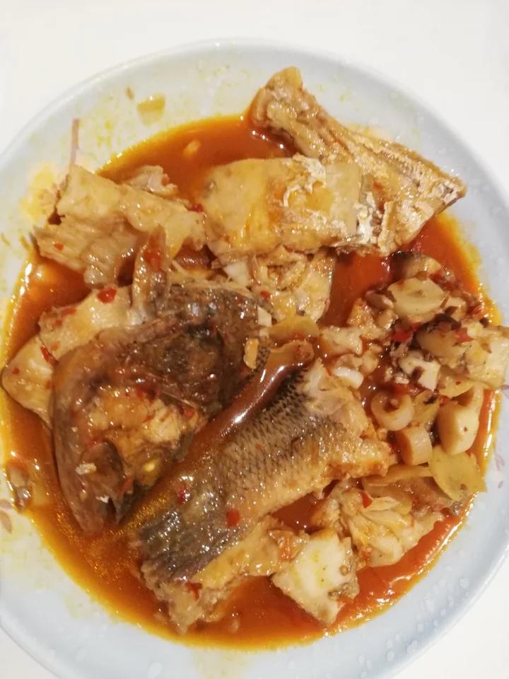 豆瓣红烧鱼