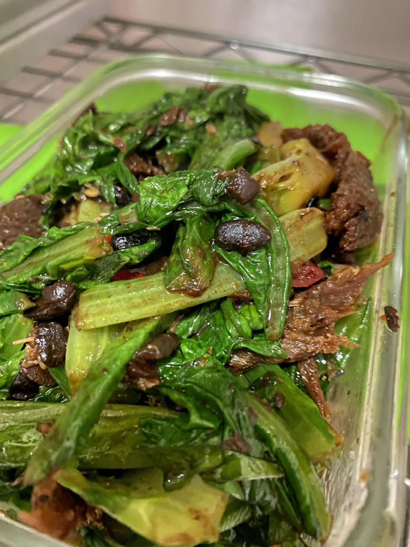 豆鼓鲮鱼油麦菜