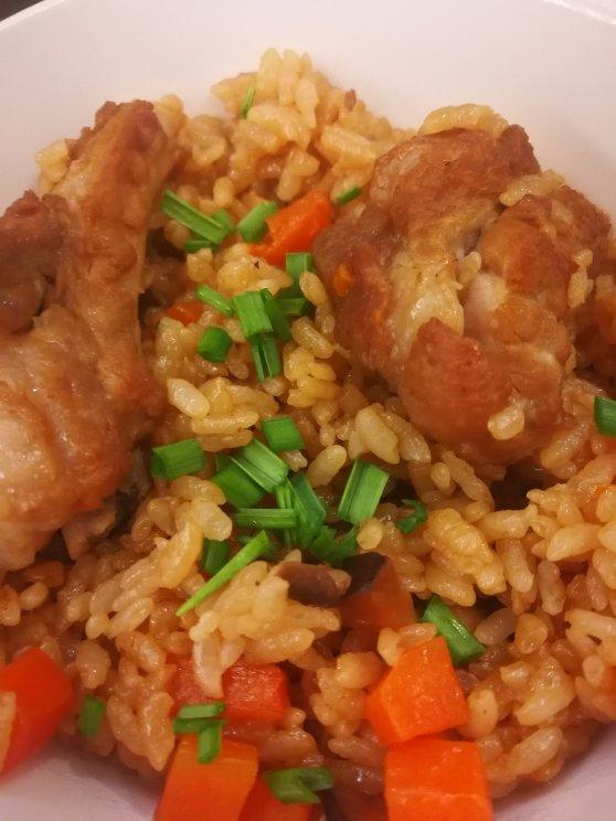 喷香排骨焖饭（爆好吃）