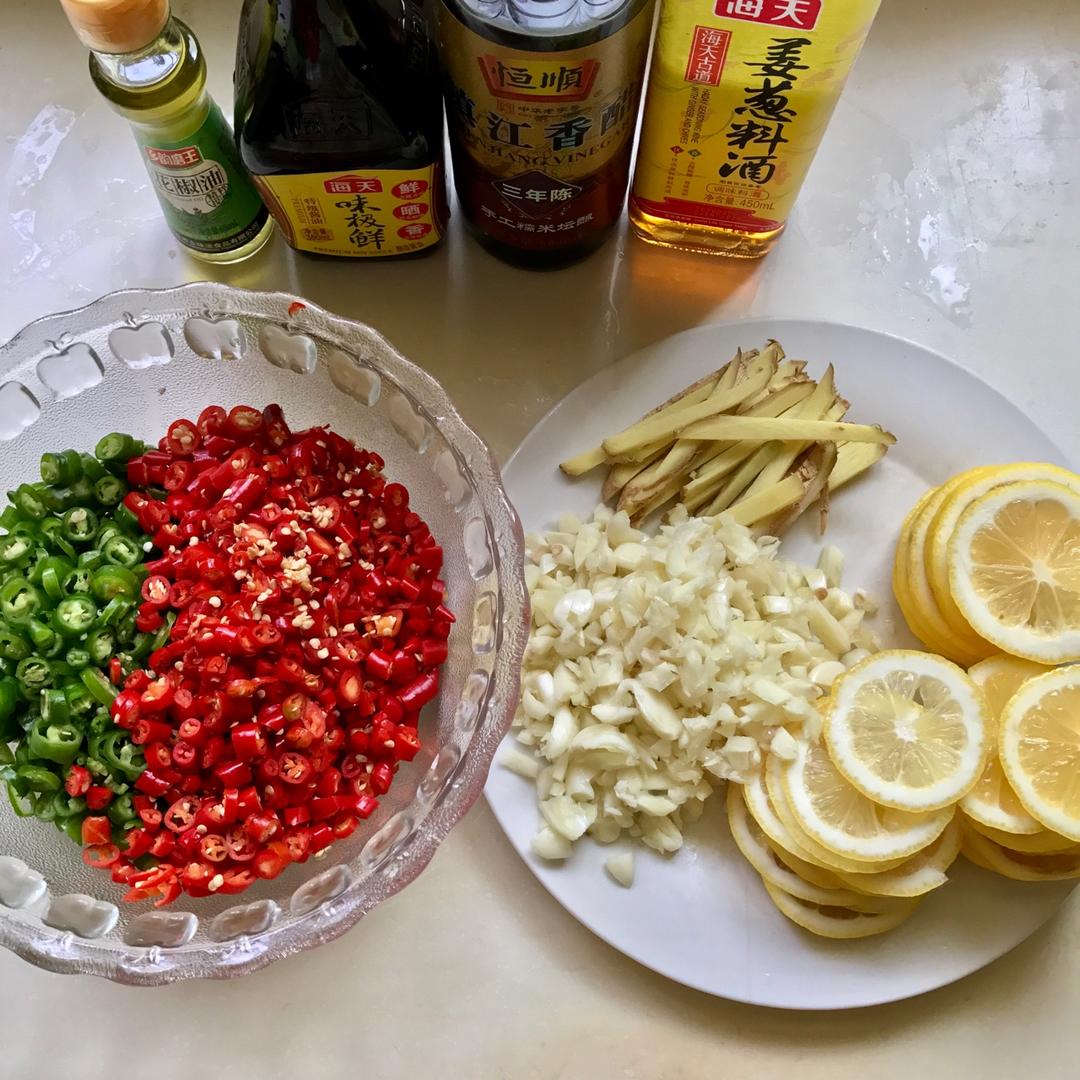 停不下来的秘制凉拌鸡爪