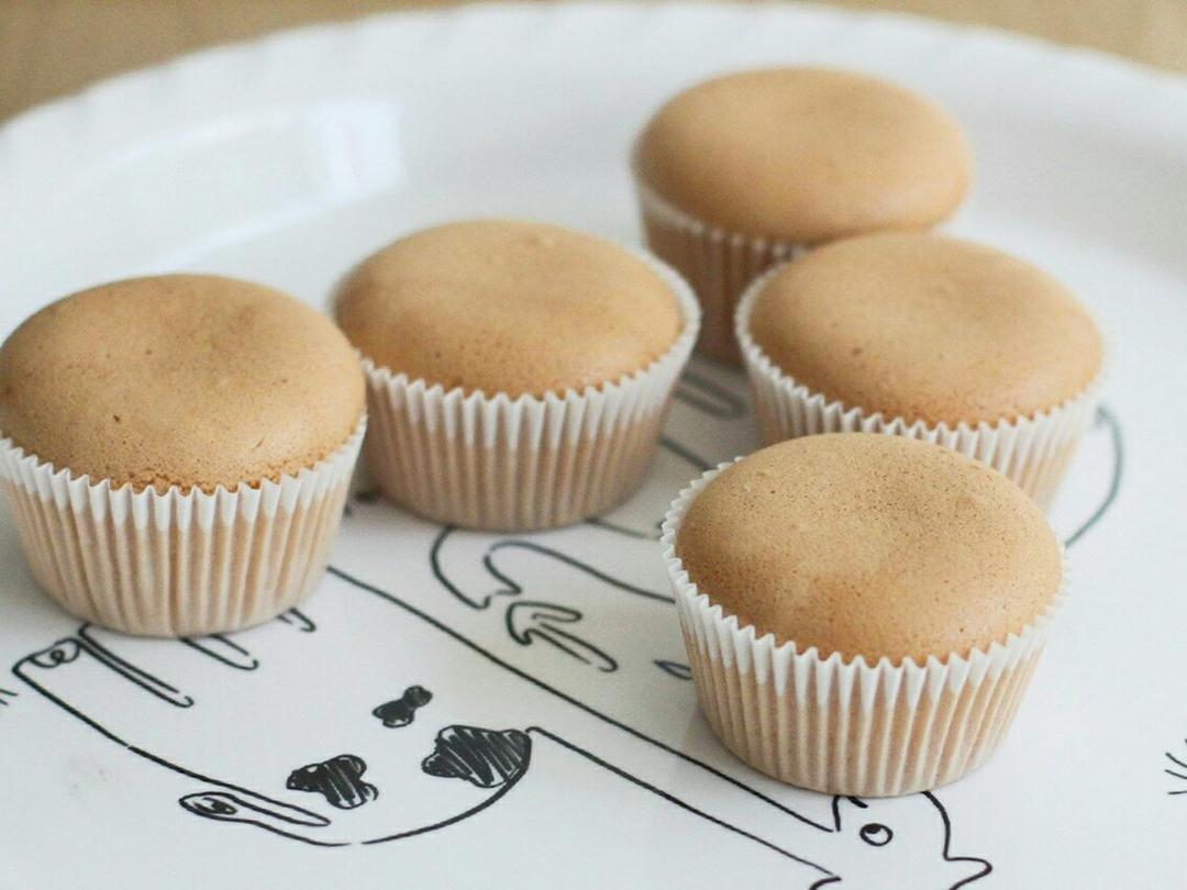 不塌不皱的光滑圆润版纸杯戚风（内含减糖版宝宝可吃）