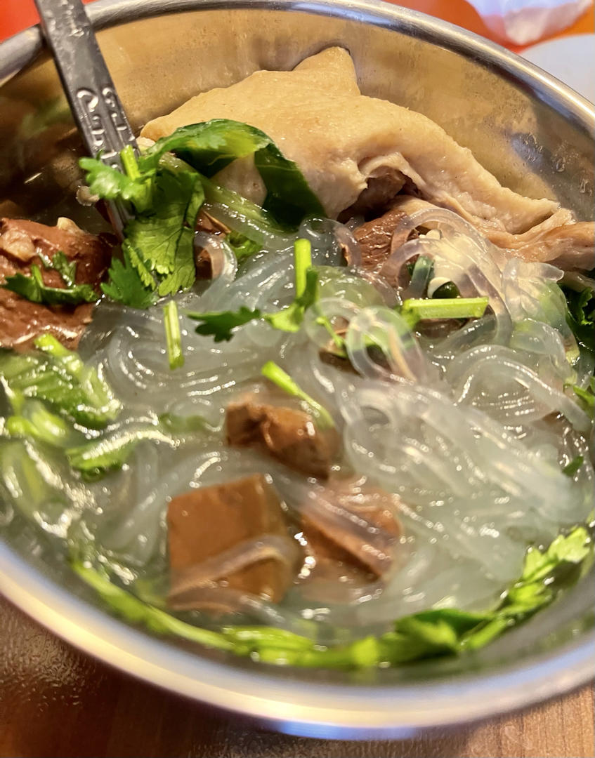 南京鸭血粉丝汤