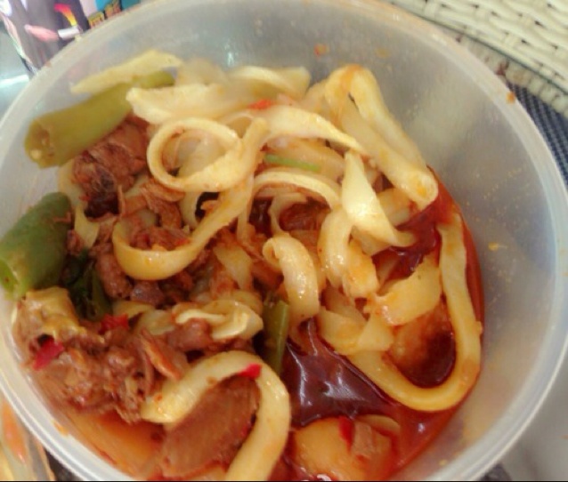 正宗新疆大盘鸡