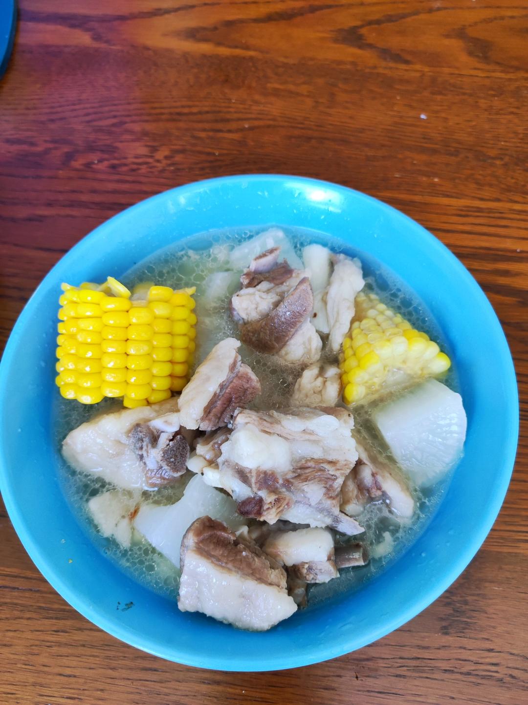 羊肉汤(炖萝卜)