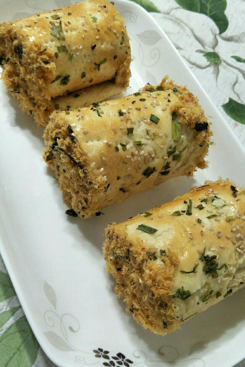 香葱肉松面包卷