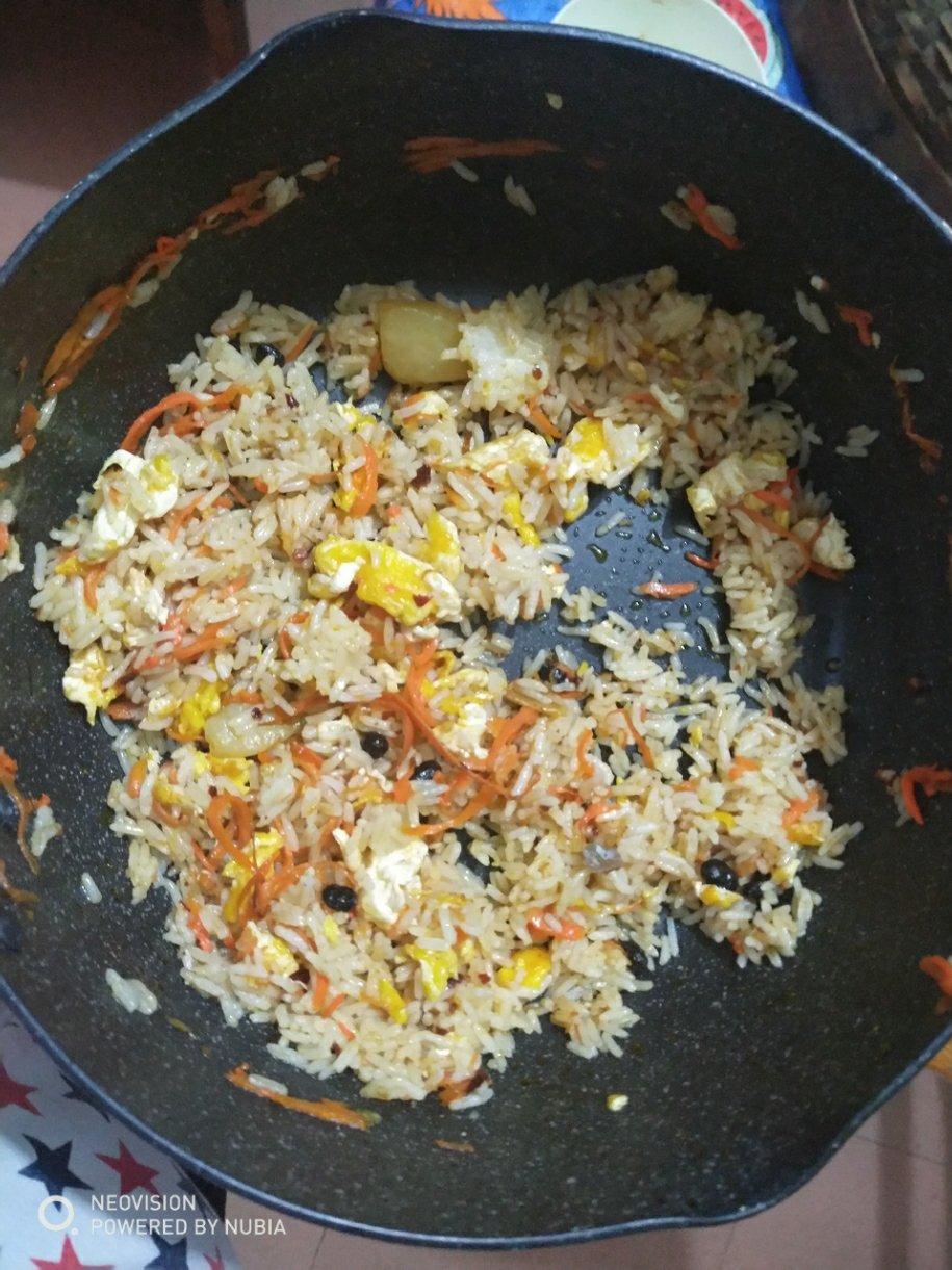 厨师长教你“蛋炒饭”如何做才好吃，答案都在这里面！