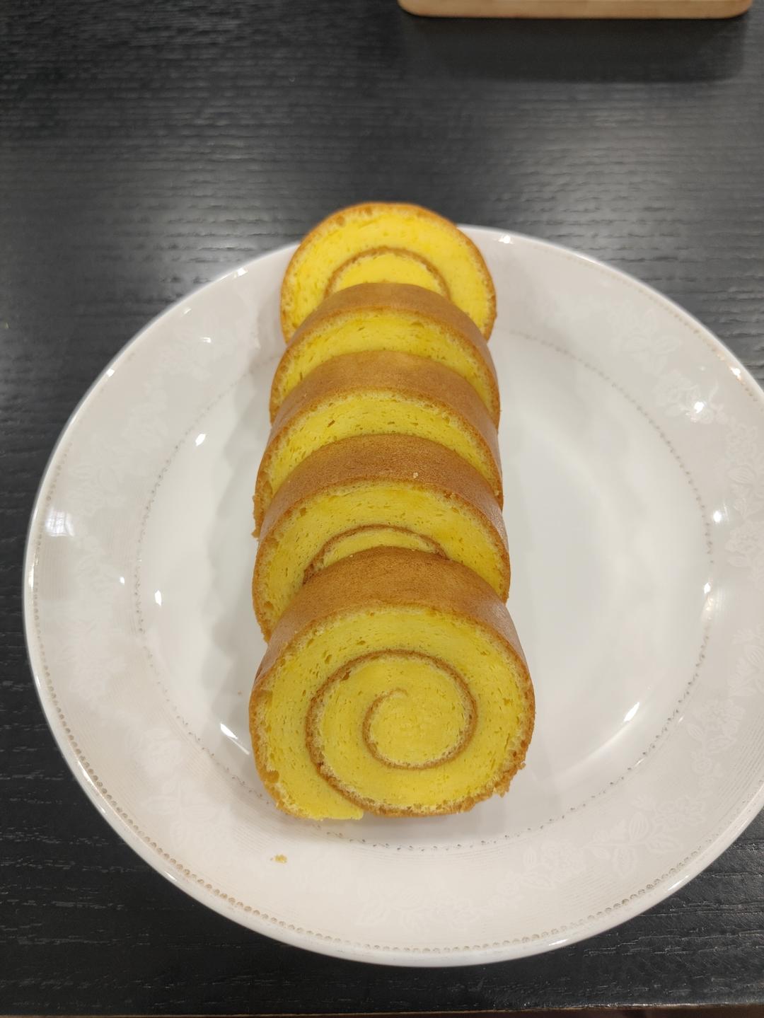 蛋糕卷这样做‼️不掉皮不开裂（小视频食谱）