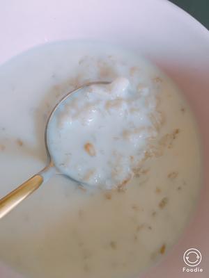 晶莹剔透又有颗粒感的牛奶燕麦粥的做法 步骤5