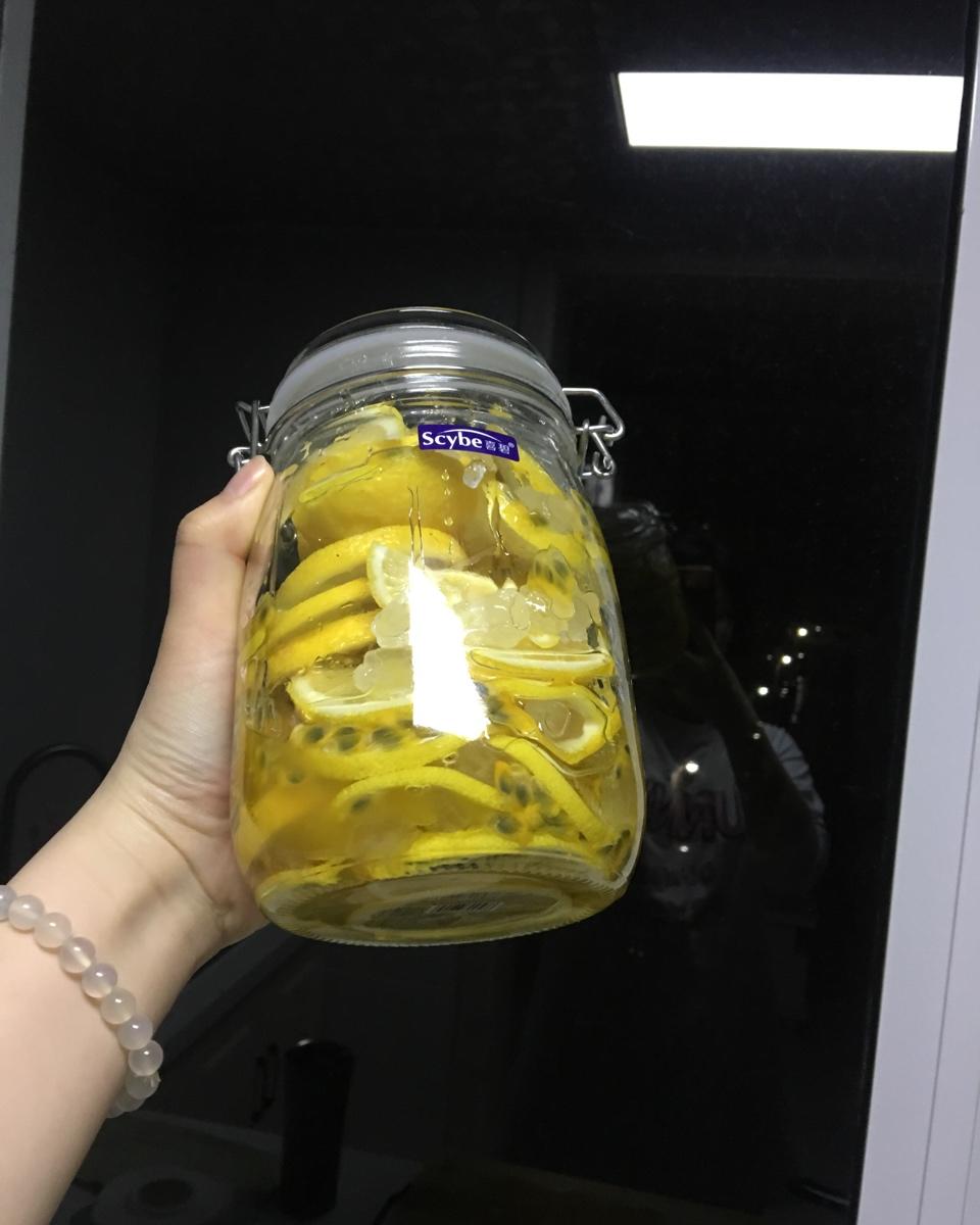 百香果柠檬蜂蜜饮