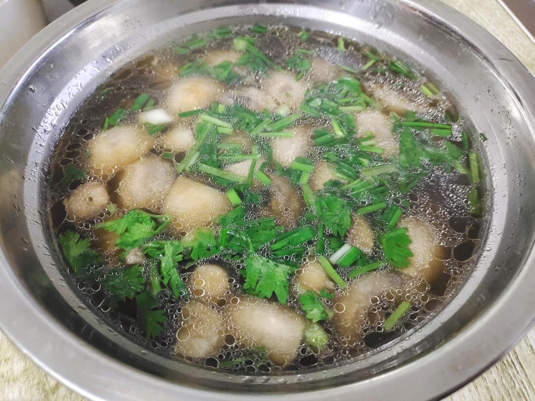 明明是素汤 却鲜得像鸡汤一样的「口蘑汤」