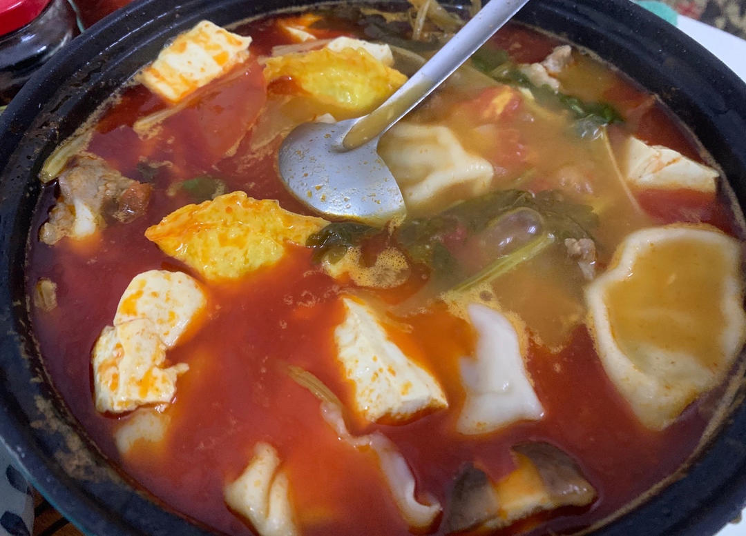 凯里红酸汤牛肉火锅
