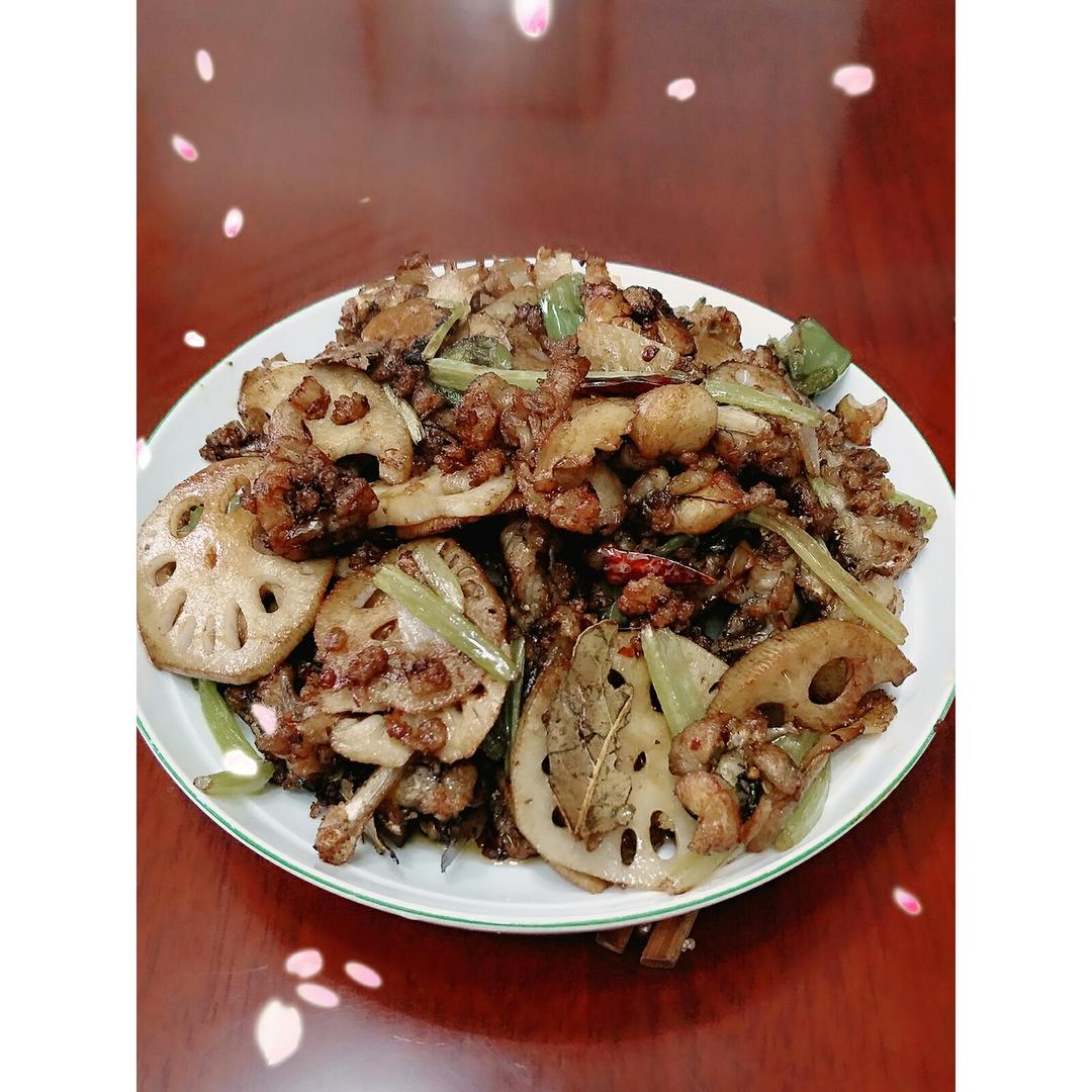 干锅牛蛙