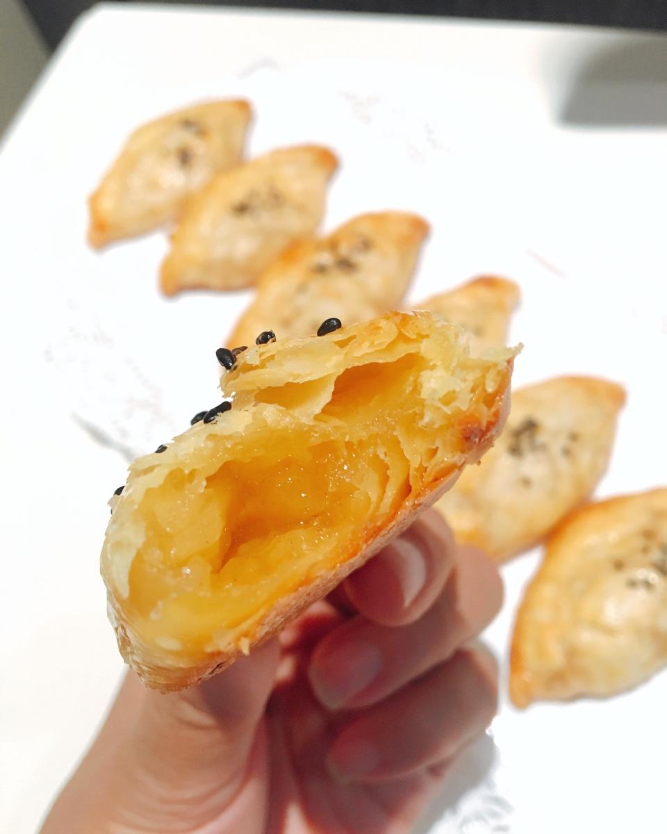 熙妈爱烘培做的蛋挞皮菠萝派