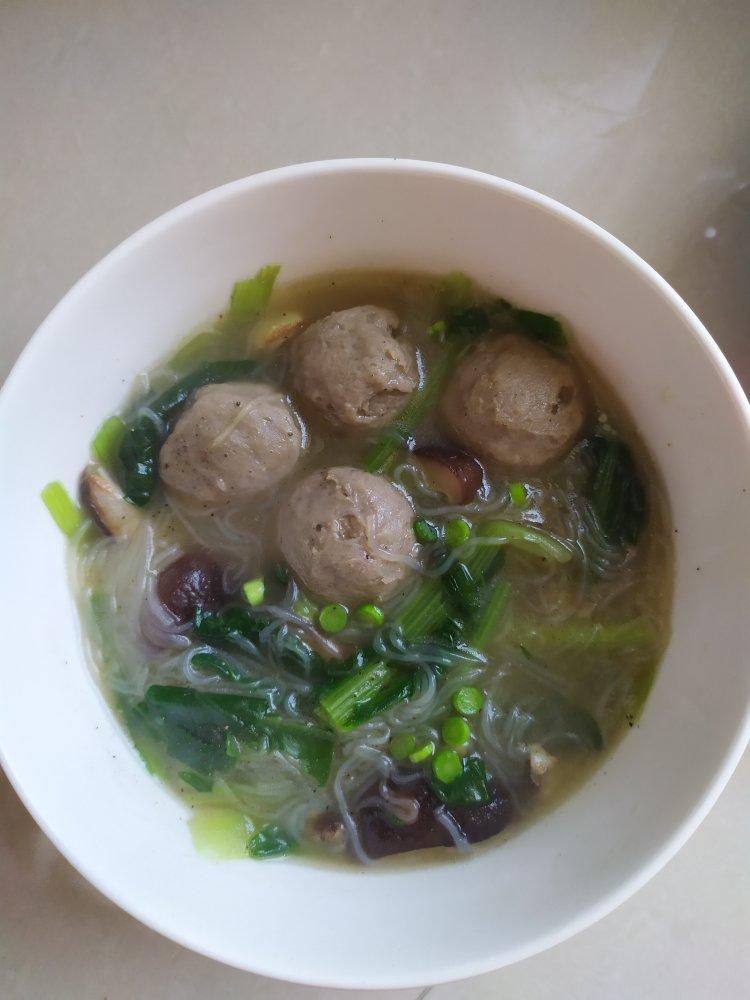 小白菜猪肉丸子汤