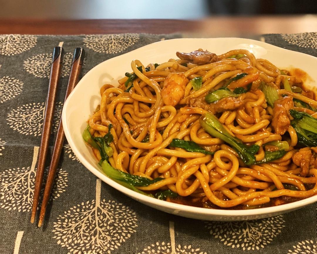 上海虾仁炒面