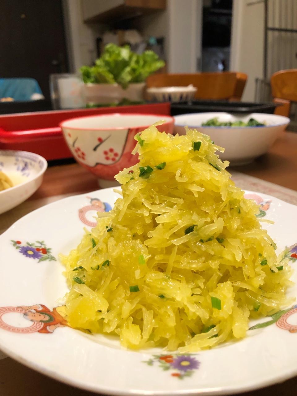 凉拌金瓜丝