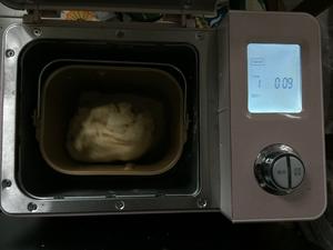 麦穗脆皮肠面包，面团冷藏+一次发酵的做法 步骤4