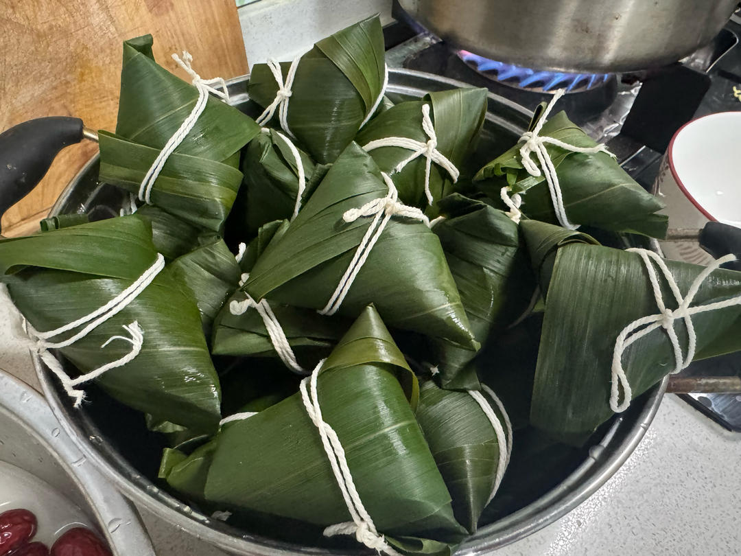 芦苇叶红枣粽子
