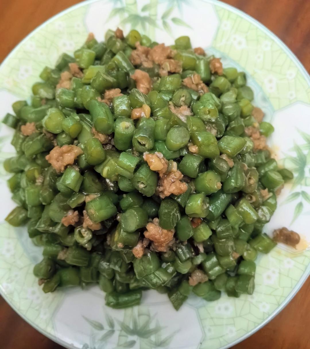 肉沫豆角下饭菜