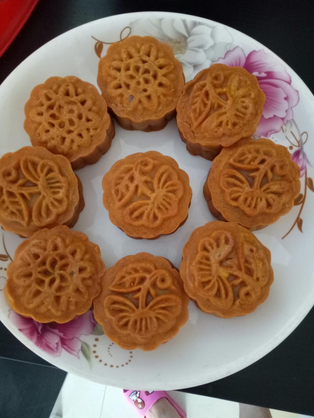 广式月饼——蛋黄莲蓉月饼