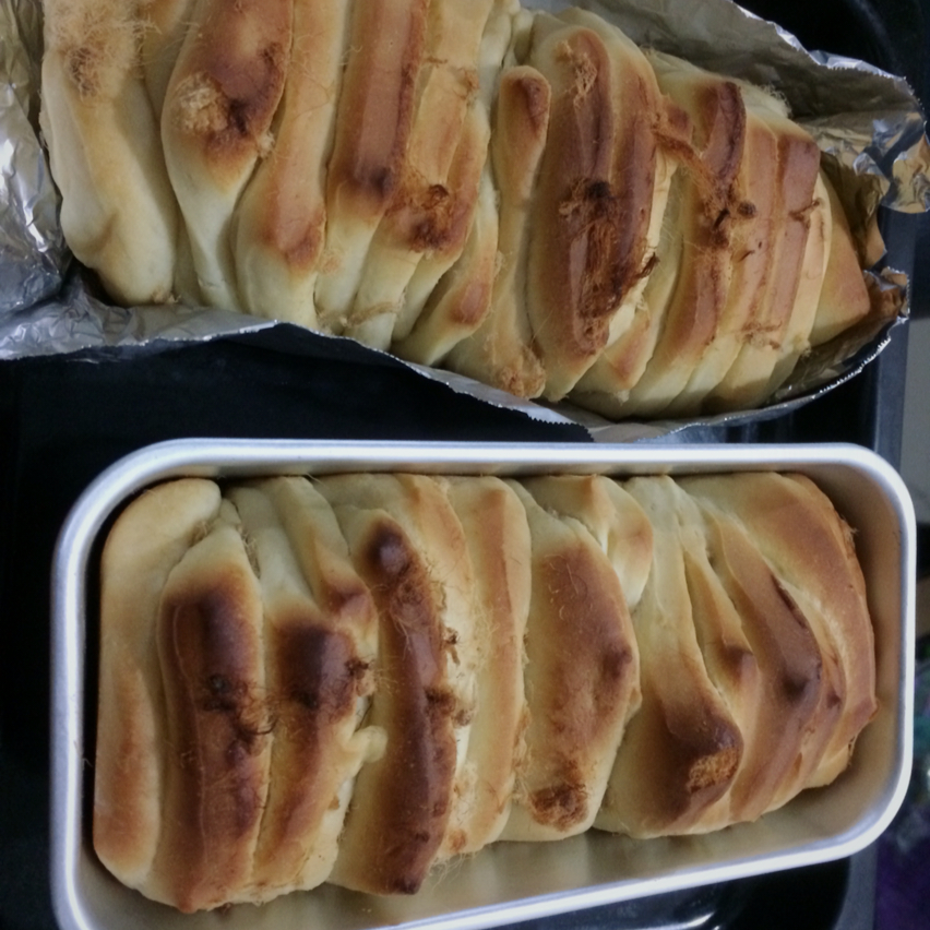 手撕千层肉松面包