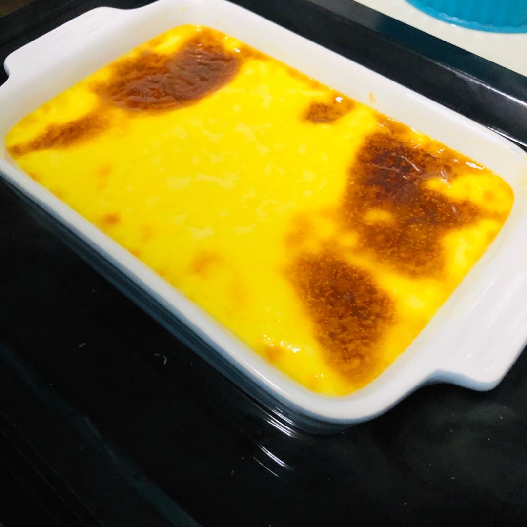 焦糖布丁超简单（蛋黄淡奶油消耗）