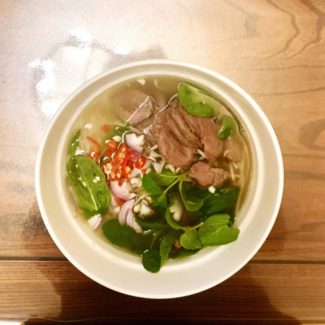 跟我一起做正宗越南牛肉粉pho（秘方大公开）