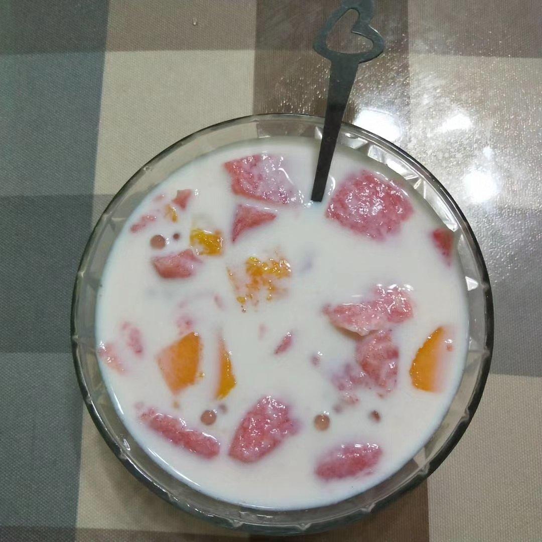 芒果西米露(卖40一碗不过分！)