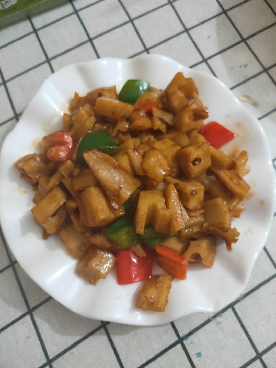 我的轻奢煮艺——香辣藕丁