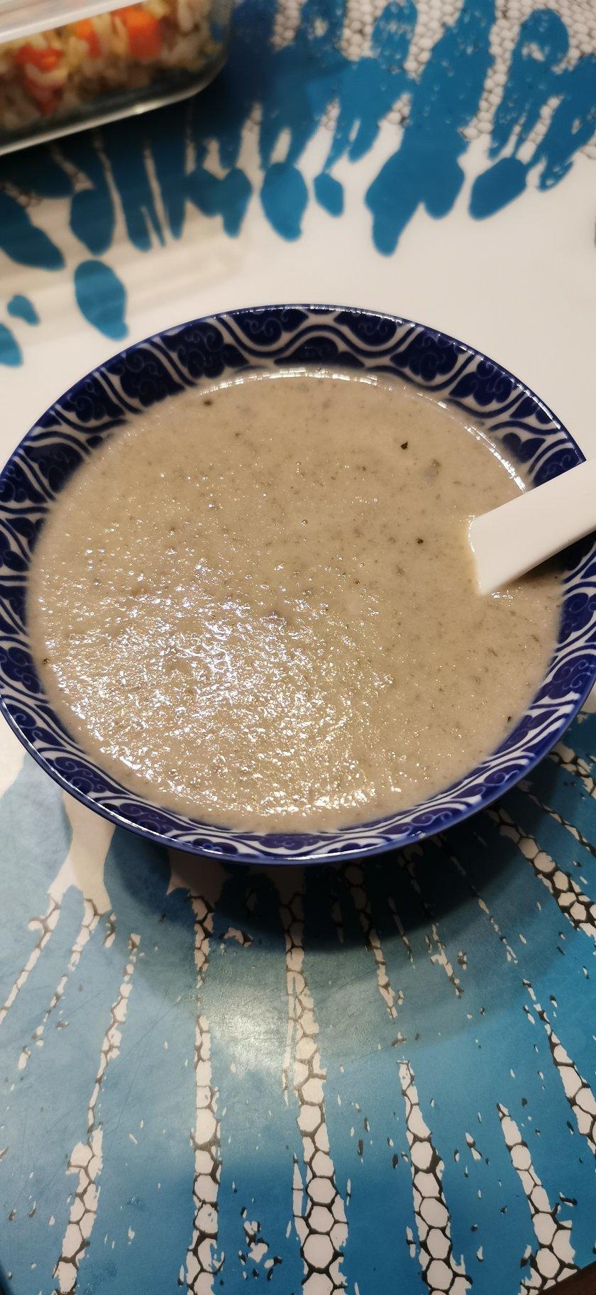 奶油蘑菇浓汤 Cream of Mushroom Soup
