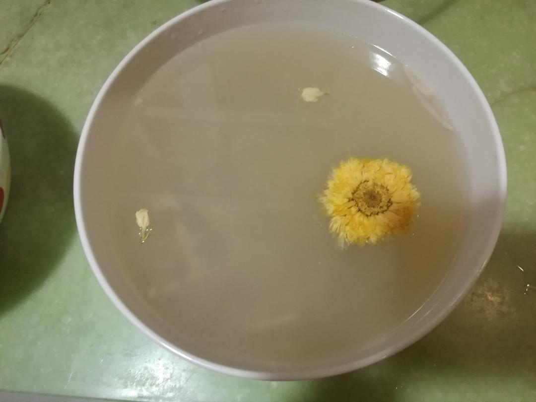 水晶肉皮冻