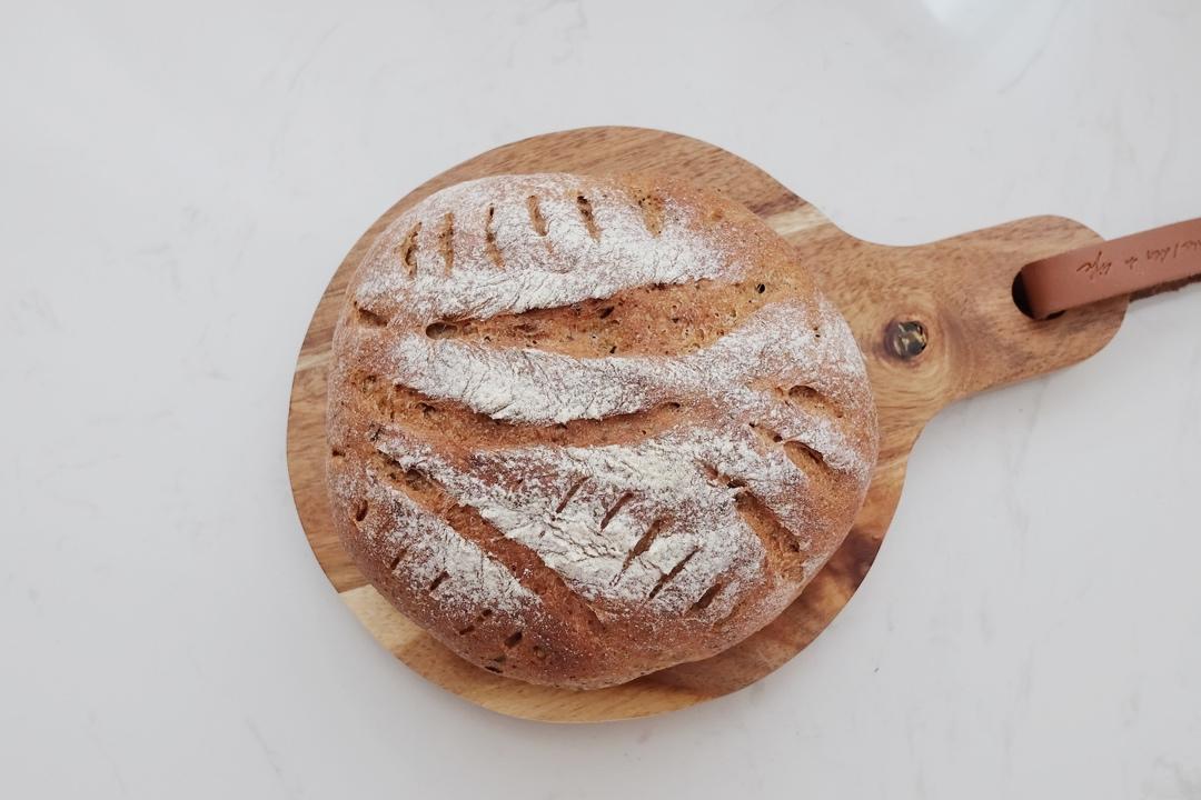 果料满满-红茶蔓越莓核桃面包