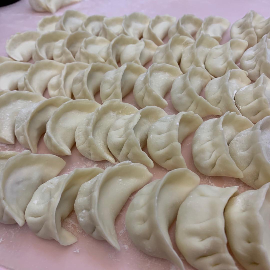 包饺子.大白菜香菇猪肉馅