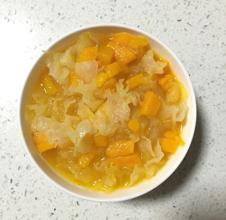 冰糖红枣银耳南瓜羹