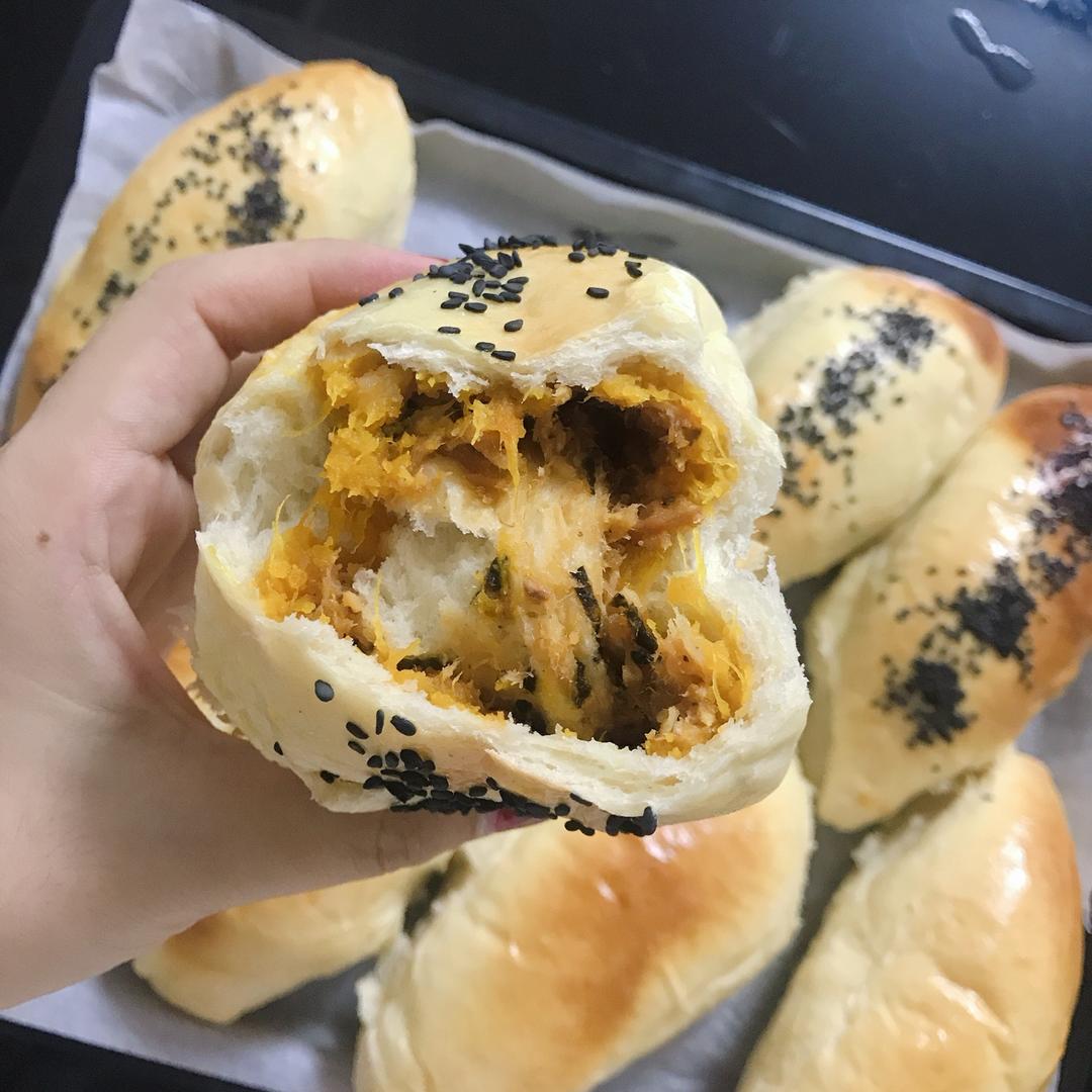 肉松沙拉酱面包（65度汤种）