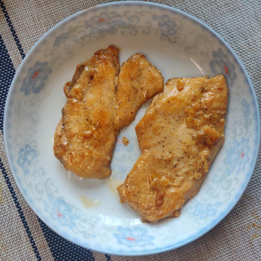 【嫩煎鸡胸肉】