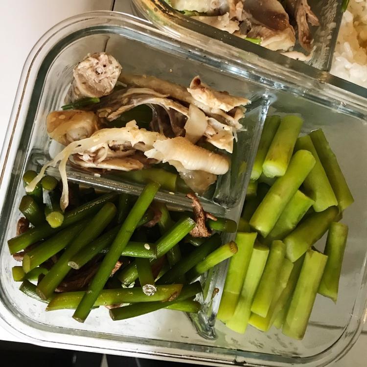 蒜苗炒肉
