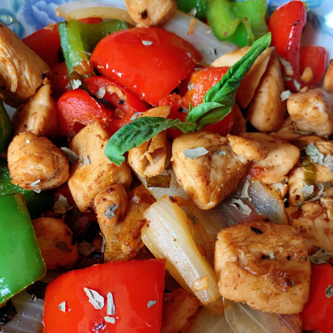 低脂黑椒丽人鸡球，健身爱好者的福音的做法