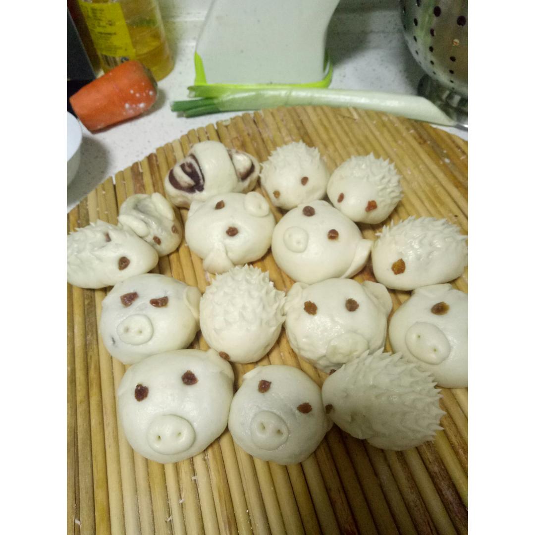 小猪豆沙包