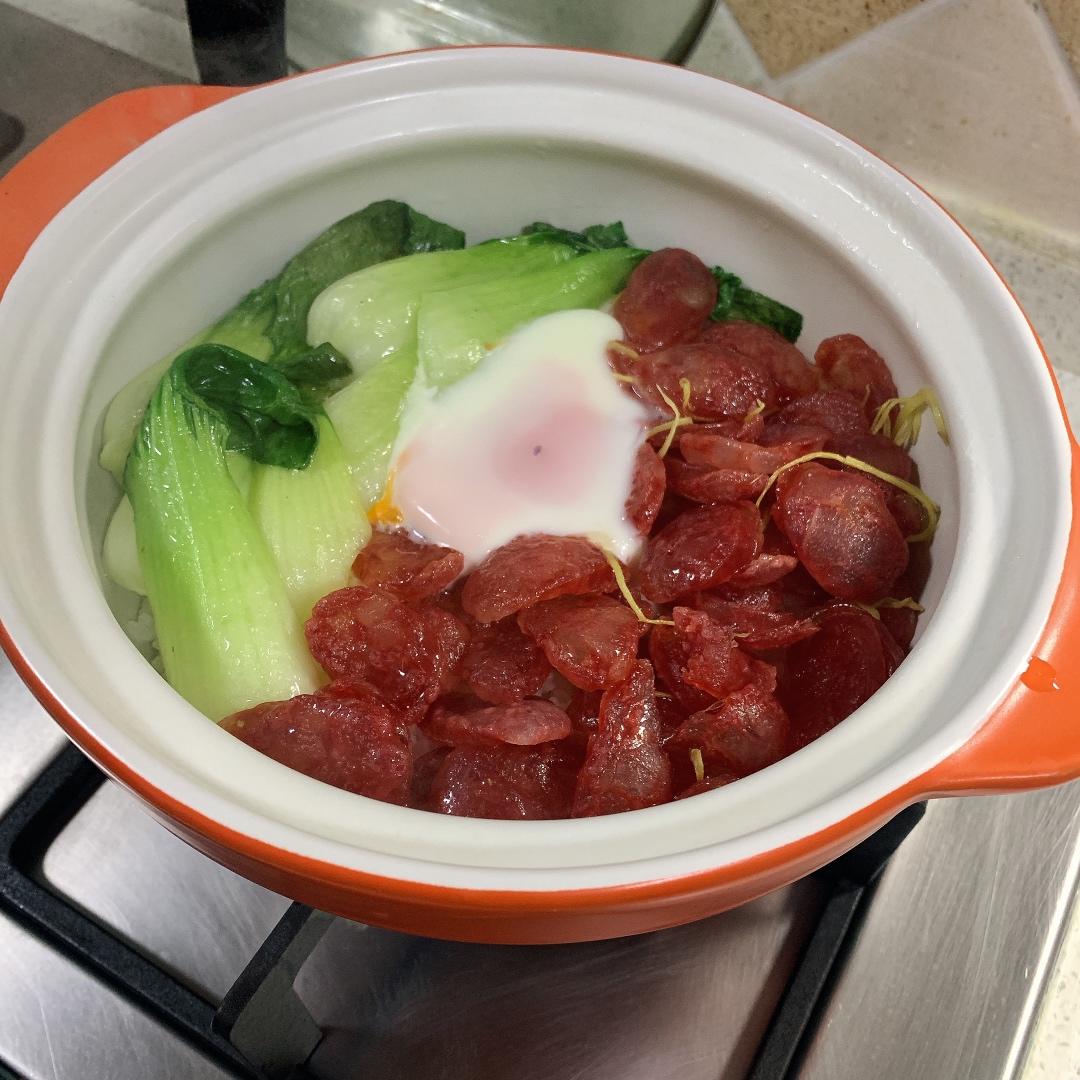 香肠煲仔饭