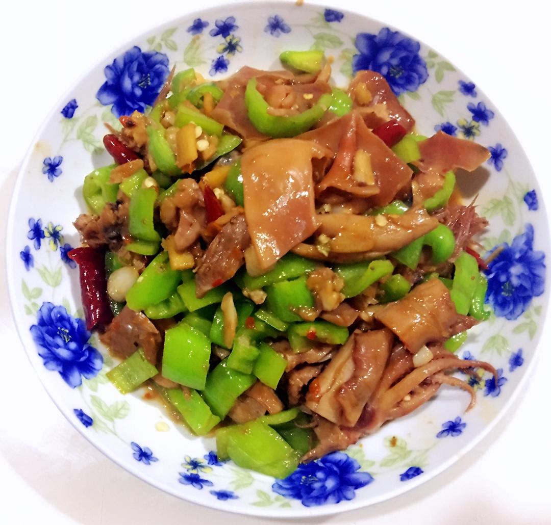 爆炒鱿鱼