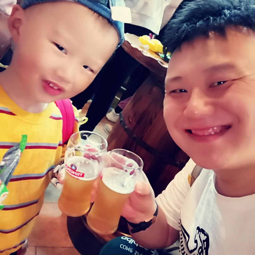 大元与小小元的小餐桌