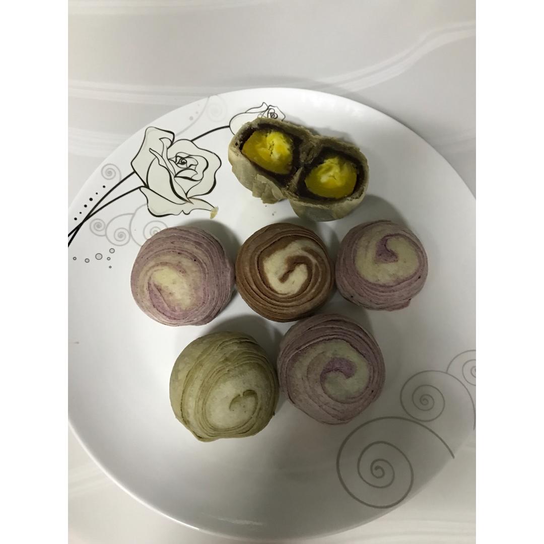 蛋黄酥~紫薯、抹茶、原味~花好月圆，中秋快乐~内附一次做六色蛋黄酥方法~