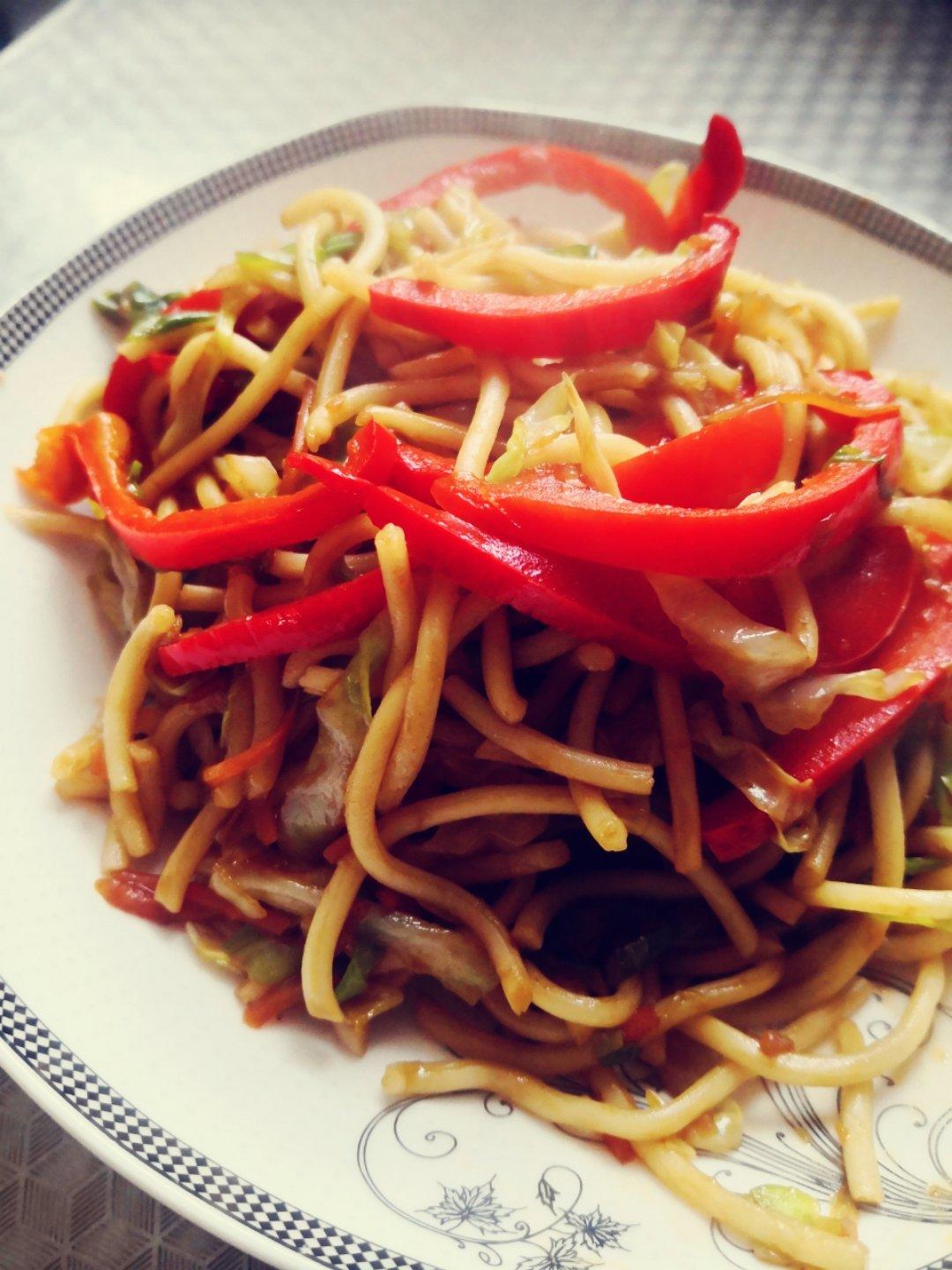 🍜最简单最好吃的家常炒面