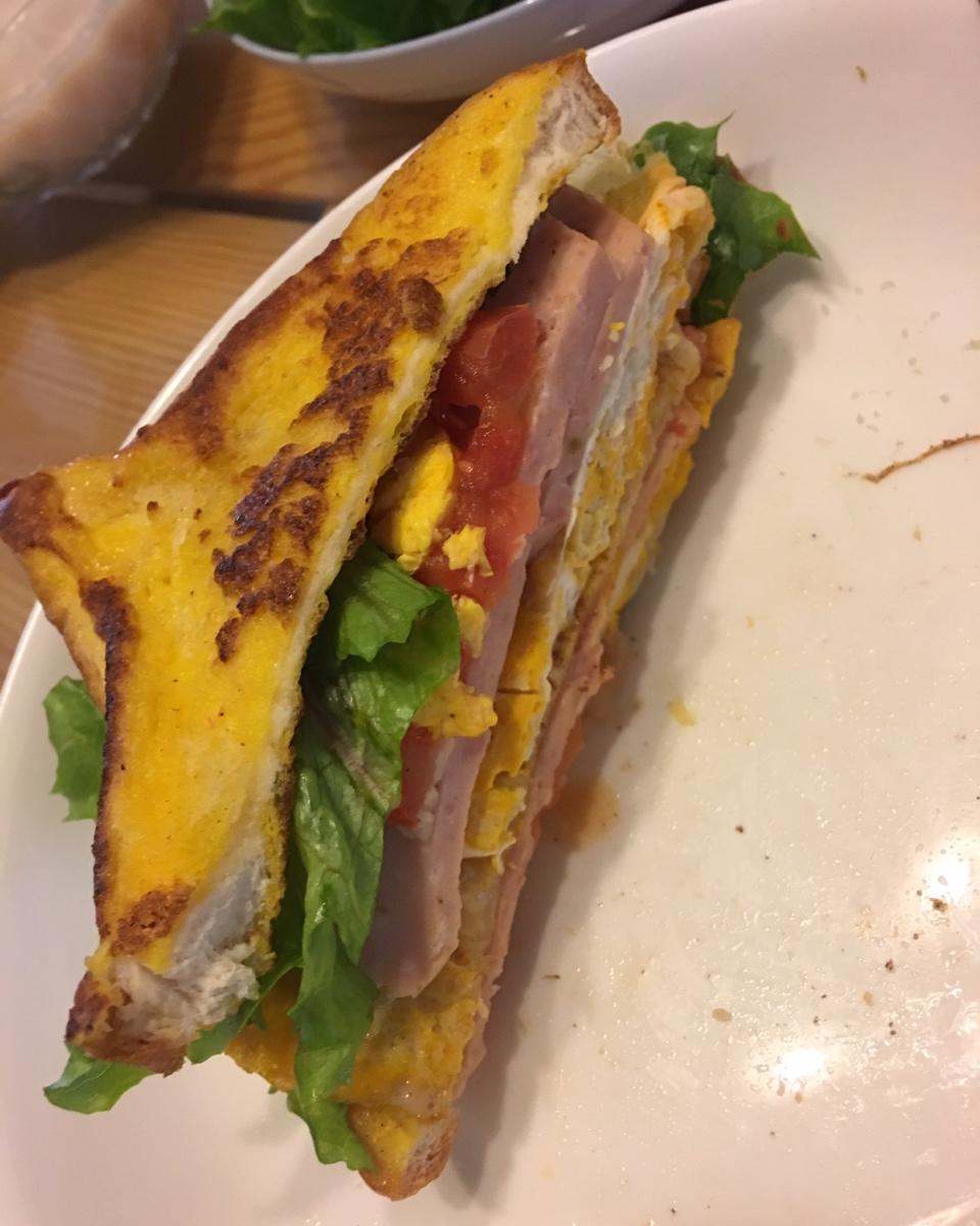 早餐三明治